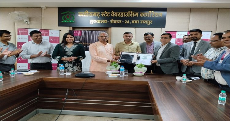 छत्तीसगढ़ स्टेट वेयरहाउसिंग कार्पोरेशन के कर्मचारियों को उपहार