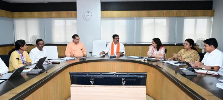 छत्तीसगढ़ में एआई (AI) तकनीक से होगा पीएमजीएसवाई सड़कों का निरीक्षण- उप मुख्यमंत्री विजय शर्मा का बड़ा फैसला