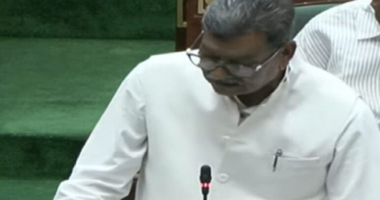 CG Assembly : राम मंदिर चंदा चोरी मामले में छत्तीसगढ़ विधानसभा में विपक्ष का हंगामा, सदन की कार्यवाही स्थगित