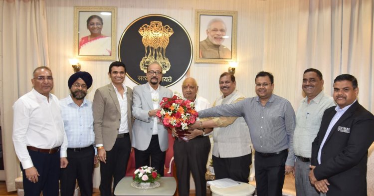  राज्यपाल श्री डेका से निजी विश्वविद्यालयों के पदाधिकारियों ने की भेंट