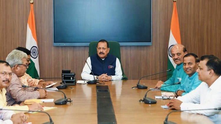 सरकार कर्मचारी संगठनों के साथ नियमित संवाद के लिए प्रतिबद्ध : डॉ. जितेंद्र सिंह