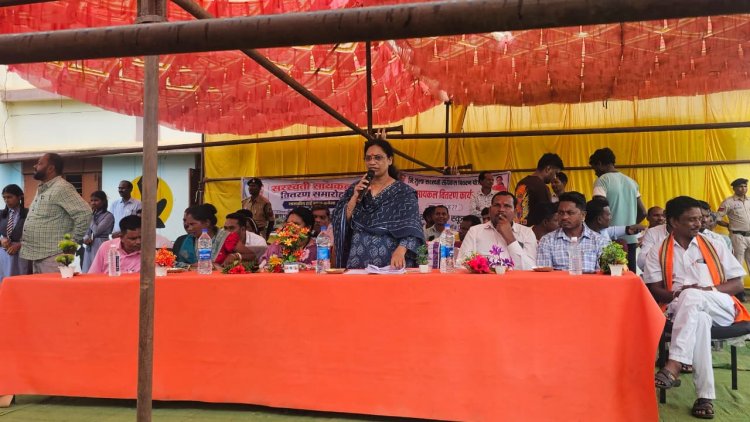 सरस्वती सायकिल योजना के तहत ग्राम कमेला के 17 छात्राओं को मिली निःशुल्क सायकिल