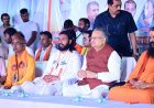 कैबिनेट मंत्री गुरु खुशवंत साहेब के नेतृत्व में 71 किलोमीटर की यात्रा का कारवां आगे बढ़ा, समोदा में विधानसभा अध्यक्ष डॉ. रमन सिंह हुए शामिल