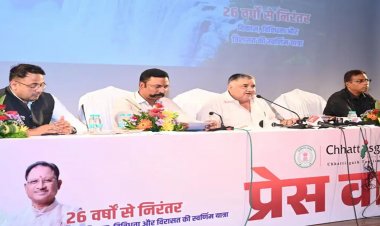 पर्यटन और संस्कृति विभाग की उपलब्धियों पर मंत्री राजेश अग्रवाल की प्रेस कॉन्फ्रेंस