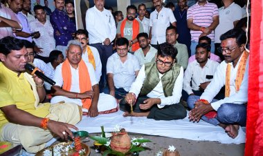 रायगढ़ के वार्ड क्रमांक 34 में आर.सी.सी. नाली निर्माण कार्य का शिलान्यास