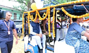 Jashpur Women Empowerment: मुख्यमंत्री विष्णु देव साय ने ‘जशपुर एक्सप्रेस’ योजना का किया शुभारंभ