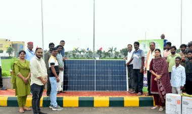 आईसीएआर-एनआईबीएसएम ने एससीएसपी कार्यक्रम के तहत किसानों को वितरित किए पावर स्प्रेयर एवं सोलर पैनल