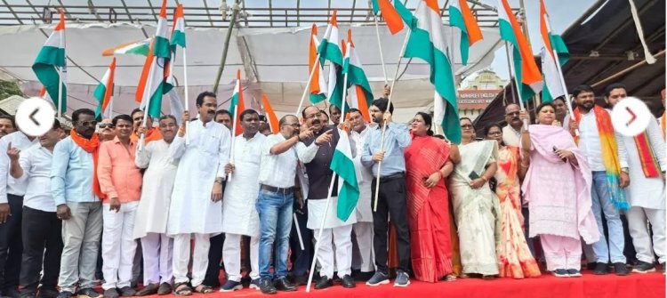 उप मुख्यमंत्री श्री साव तिरंगा यात्रा में हुए शामिल, ढाई किमी निकाली गई पैदल रैली