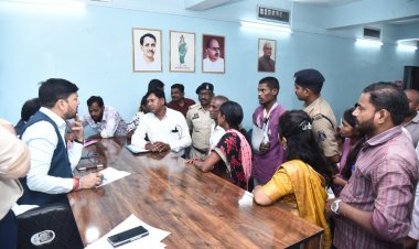 जनता की सेवा ही सर्वोच्च प्राथमिकता, काम में लापरवाही बरतने वाले अधिकारियों-कर्मचारियों को बख्शा नहीं जाएगा: अनुज शर्मा