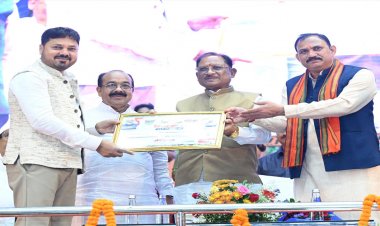 आयुर्वेद भारत की प्राचीन ज्ञान परंपरा की अमूल्य धरोहर, आधुनिक स्वास्थ्य सेवाओं के साथ भारतीय चिकित्सा पद्धतियों को भी दे रहे बढ़ावा - मुख्यमंत्री विष्णुदेव साय