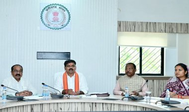 उप मुख्यमंत्री विजय शर्मा की अध्यक्षता में राजनीतिक प्रकरण वापसी समिति की हुई अहम बैठक