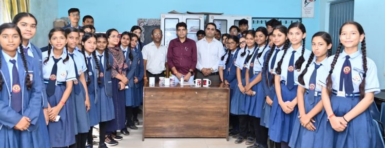 व्यावहारिक गतिविधियां विद्यार्थियों में उद्यमिता, नेतृत्व क्षमता,आत्मनिर्भरता और व्यावहारिक ज्ञान विकसित करने में मददगार - मंत्री  टंक राम वर्मा