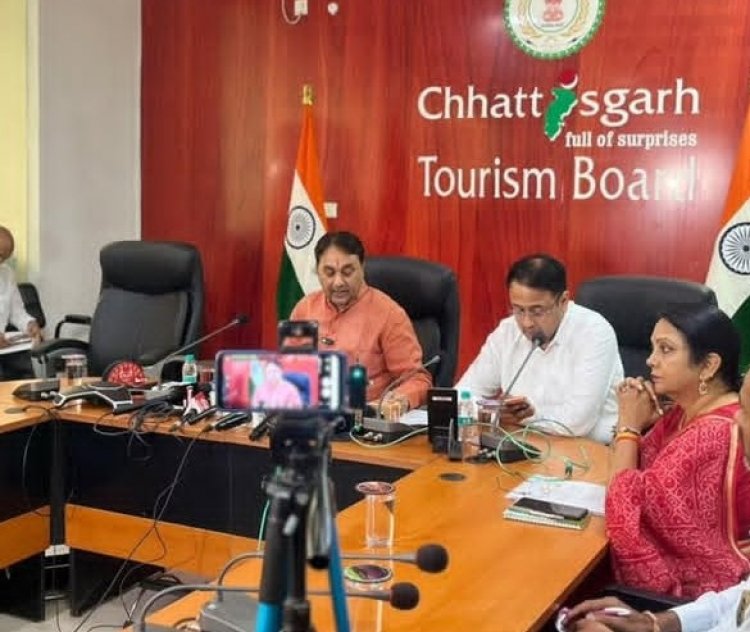 हमारा लक्ष्य वर्ष 2028 तक छत्तीसगढ़ को राष्ट्रीय एवं अंतरराष्ट्रीय पर्यटन मानचित्र पर नई पहचान दिलाना है-टूरिज्म बोर्ड के अध्यक्ष नीलू शर्मा