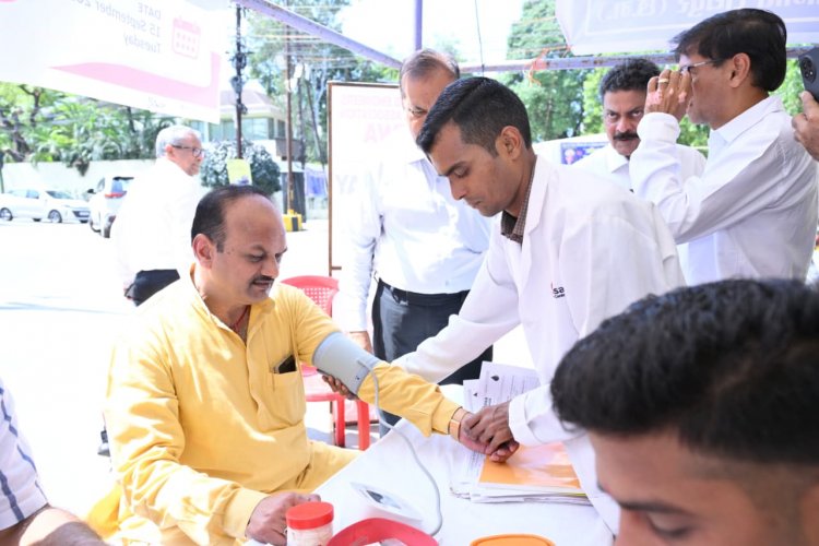 सभी कनिष्ठ अभियंता वरिष्ठ अभियंता से अनुभव का लाभ लेकर जीवन में व्यवहारिक ज्ञान प्राप्त करने का संकल्प लें - सभापति सूर्यकान्त राठौड़