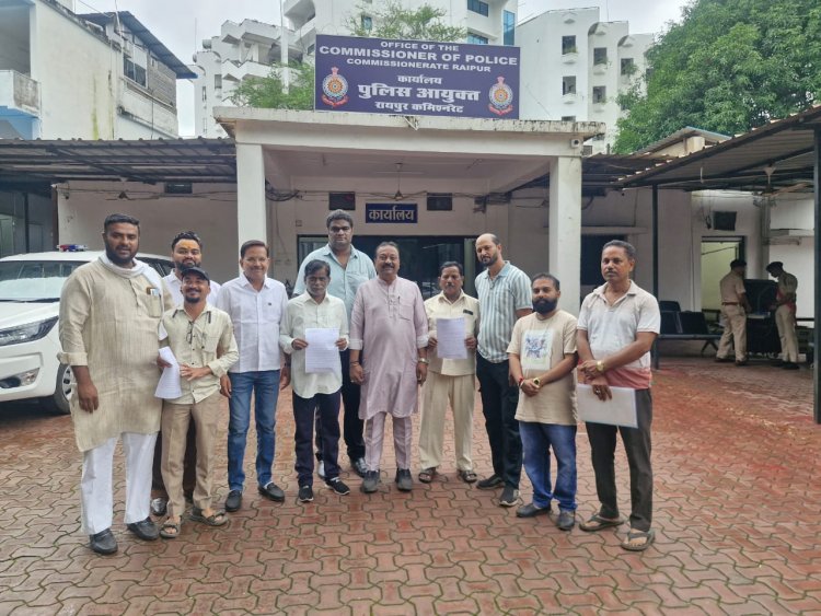 रास गरबा में 'रेंट पर पार्टनर' के विज्ञापन पर फूटा गुस्सा