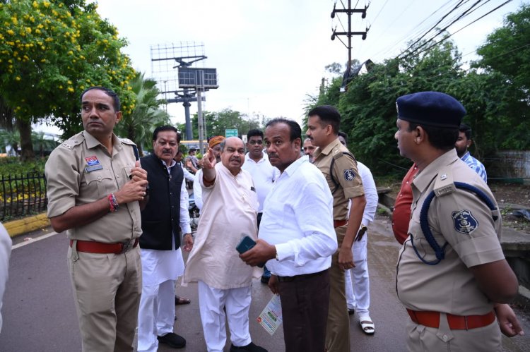 पदयात्रा सप्ताह की तैयारियों का विधायक पुरन्दर मिश्रा ने लिया जायजा, कार्यक्रम स्थल का किया निरीक्षण