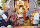 शारदीय नवरात्रि की महाष्टमी पर सांसद बृजमोहन अग्रवाल ने सपरिवार किए माँ बम्लेश्वरी के दर्शन; प्रदेशवासियों की सुख-समृद्धि और खुशहाली की कामना की