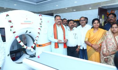 जन्मदिन पर स्वास्थ्य मंत्री श्याम बिहारी जायसवाल ने चिरमिरी जिला अस्पताल को दी सीटी स्कैन की सौगात