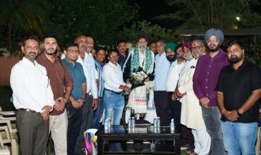सड़क दुर्घटना के बाद स्वस्थ होकर रायपुर लौटे भाजपा प्रदेश अध्यक्ष  किरण सिंह देव से CAIT छत्तीसगढ़ की टीम ने की सौजन्य भेंट
