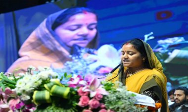 वरिष्ठजनों का अनुभव हमारी शक्ति और उनकी गरिमा हमारी जिम्मेदारी :- मंत्री लक्ष्मी राजवाड़े