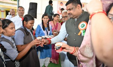 शिक्षा मंत्री  गजेन्द्र यादव ने स्कूलों में साईंश्योर न्यूट्रिशन पायलट प्रोजेक्ट का किया शुभारंभ