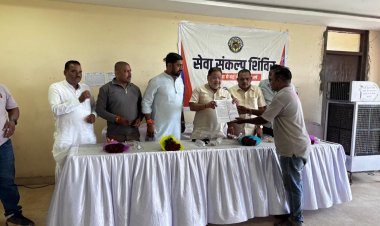 रायपुर नगर निगम जोन 6 में लगाए गए जोन स्तरीय सेवा संकल्प शिविर में पहुँचे रायपुर दक्षिण विधायक सुनील सोनी