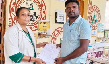 1076 बनी उम्मीद की डोर : हेल्पलाइन की त्वरित पहल से सुरेश सारथी की बेटी को मिला जन्म प्रमाण पत्र