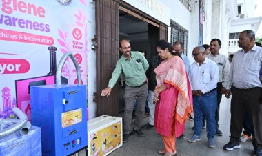 महापौर मीनल चौबे के नेतृत्व में महिला स्वच्छता को बढ़ावा, जोन कार्यालयों को मिली सेनेटरी पैड वेंडिंग एवं इंसिनरेटर मशीनें