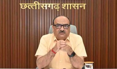 शासकीय योजनाओं के क्रियान्वयन और निर्माण कार्यों में तेजी लाई जाएरू मुख्य सचिव विकासशील
