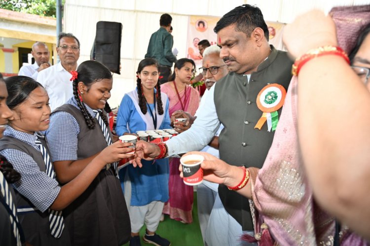 शिक्षा मंत्री  गजेन्द्र यादव ने स्कूलों में साईंश्योर न्यूट्रिशन पायलट प्रोजेक्ट का किया शुभारंभ